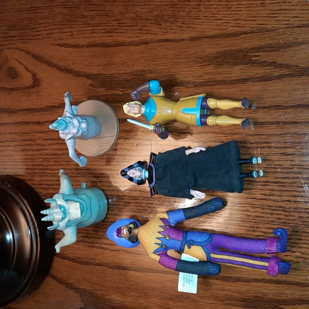Disney The Hunchback Of Notre Dame Burger King Toy Lot  1996